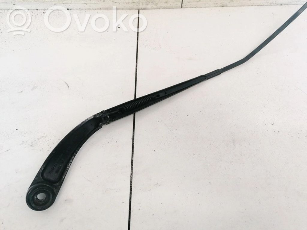 Dodge Journey Ramię wycieraczki szyby przedniej / czołowej 