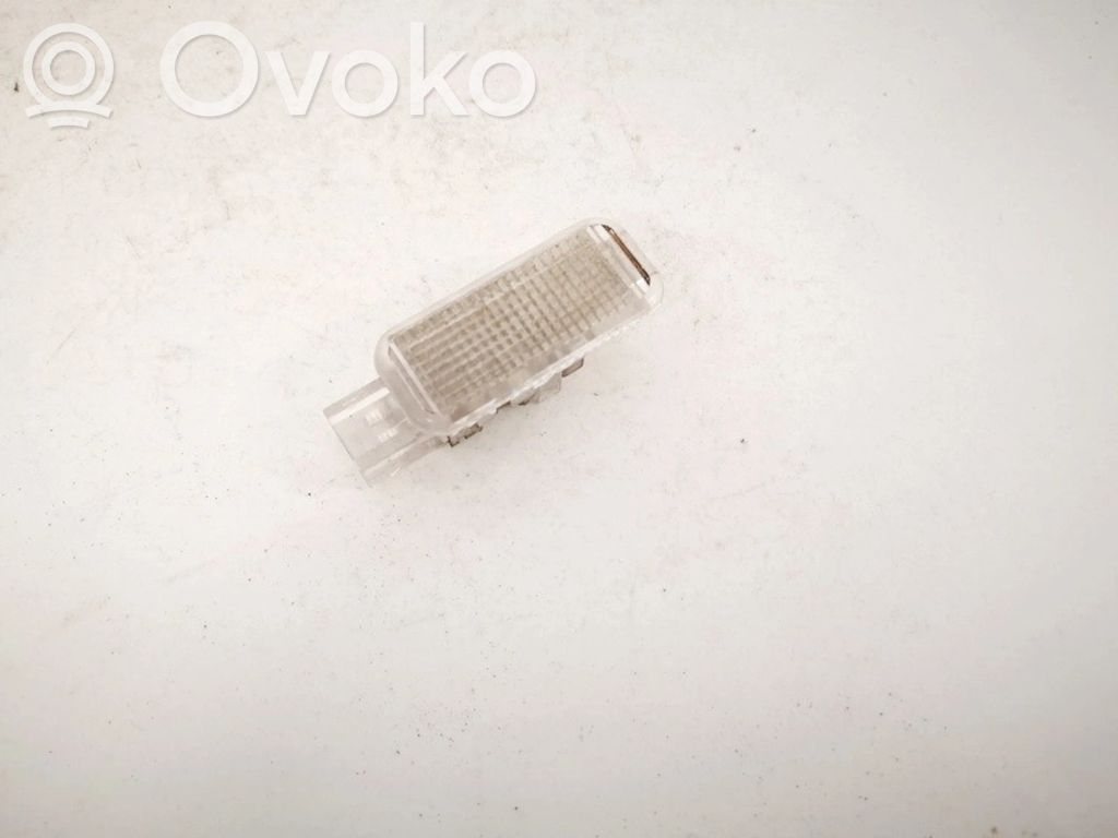 Muu sisävalo   4E0947415,4E0947415