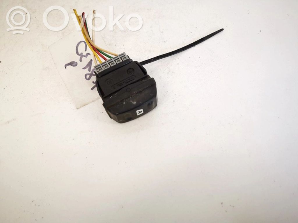 Citroen Xsara Picasso Interruttore di controllo dell’alzacristalli elettrico 