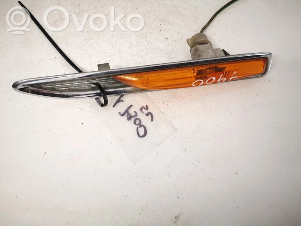 Ford Mondeo MK IV Indicatore di direzione del parafango anteriore