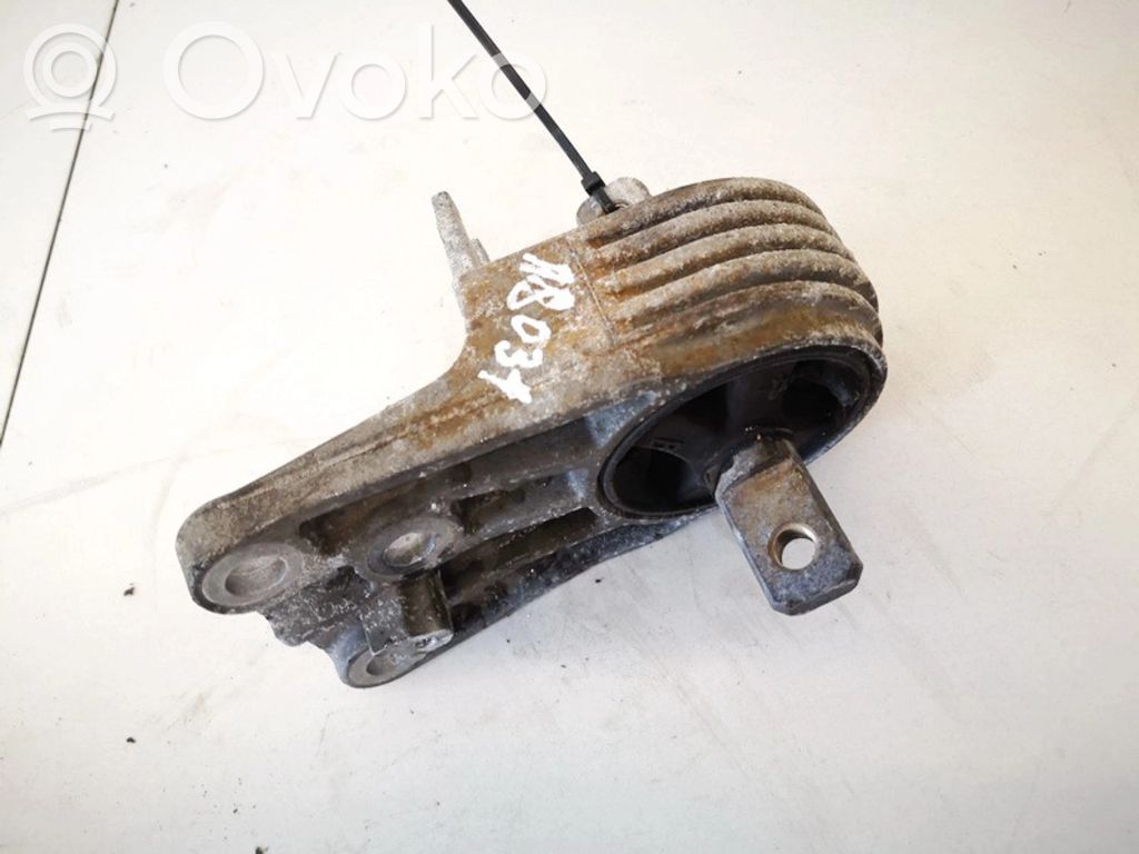 Rover 75 Engine mount bracket 