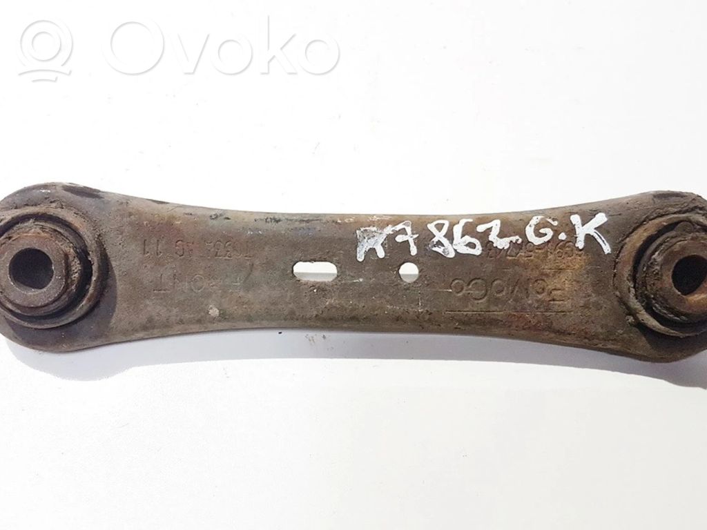 Querlenker Achsschenkel hinten   6G915K743,6G915K743,6G915K743,6G915K743