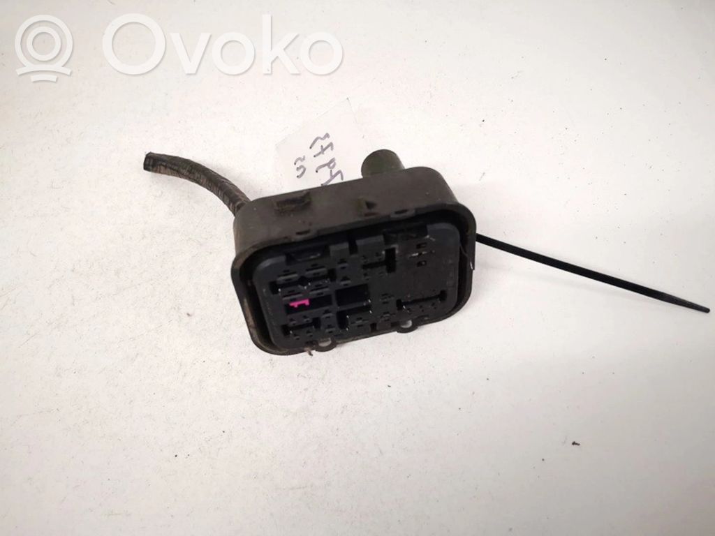 Sensor   1K0937701A,1K0937701A