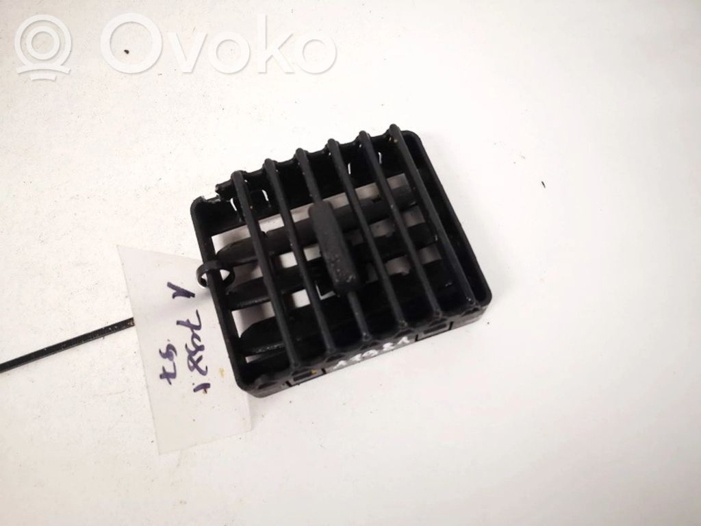 Opel Vectra B Rejilla de ventilación central del panel 