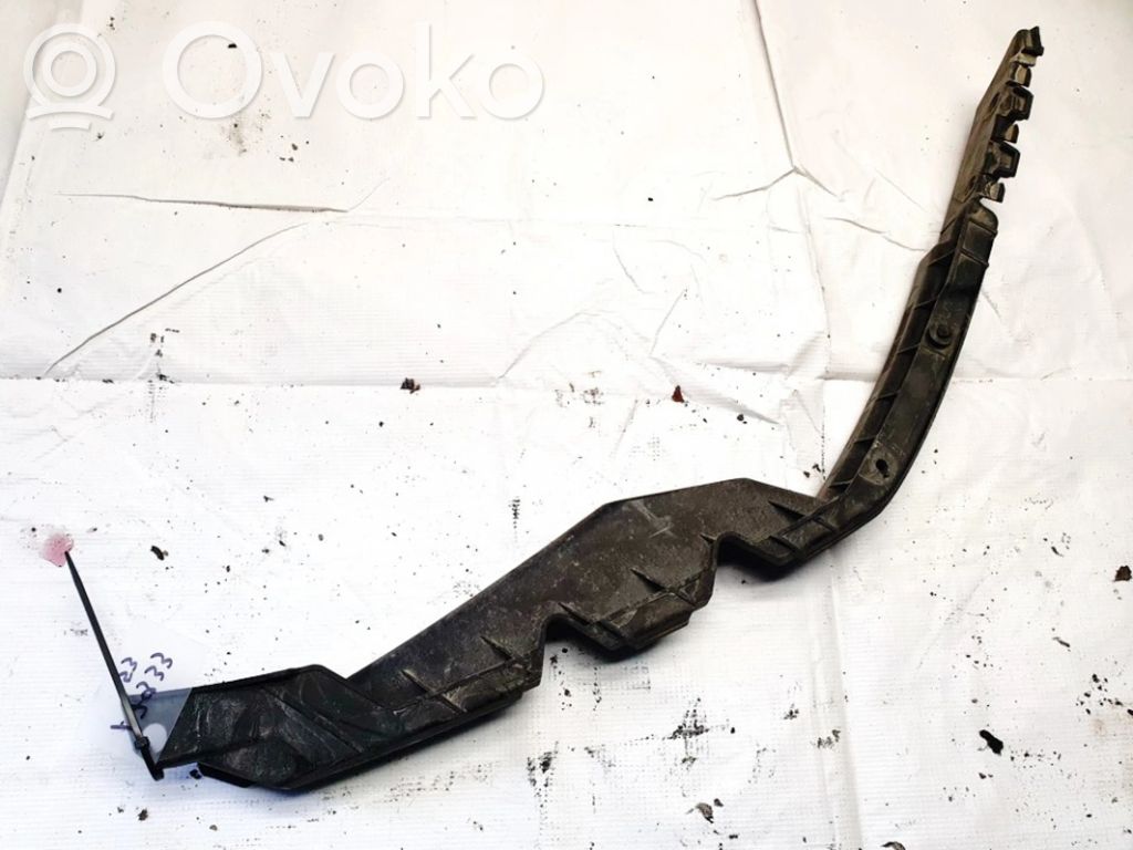 Skoda Octavia Mk2 (1Z) Staffa di rinforzo montaggio del paraurti anteriore