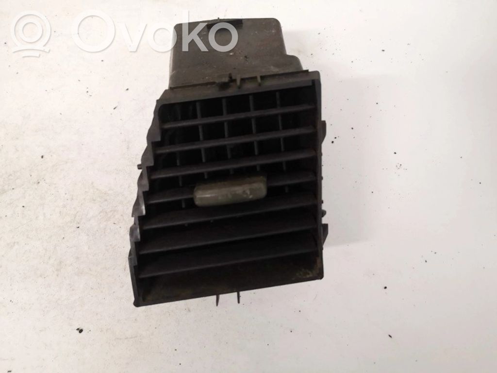 Renault Megane II Grille d'aération centrale 
