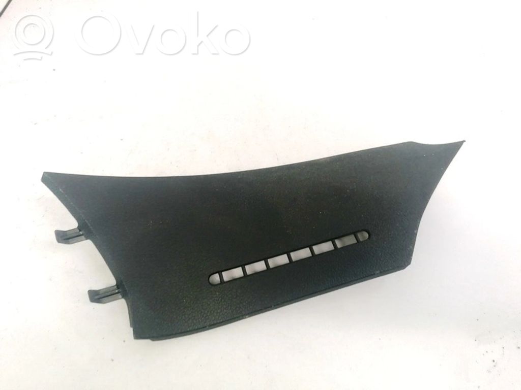 Toyota Verso-S Altra parte interiore 