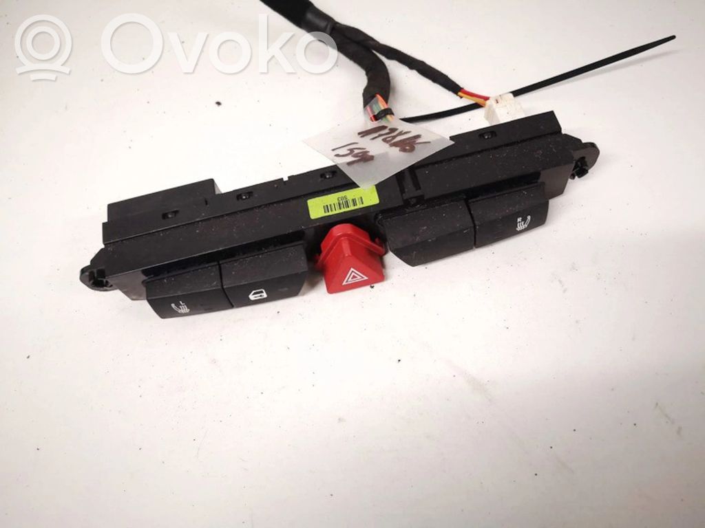 Interruttore luci di emergenza   937001H000,937001H000,937001H000,937001H010,937001H000