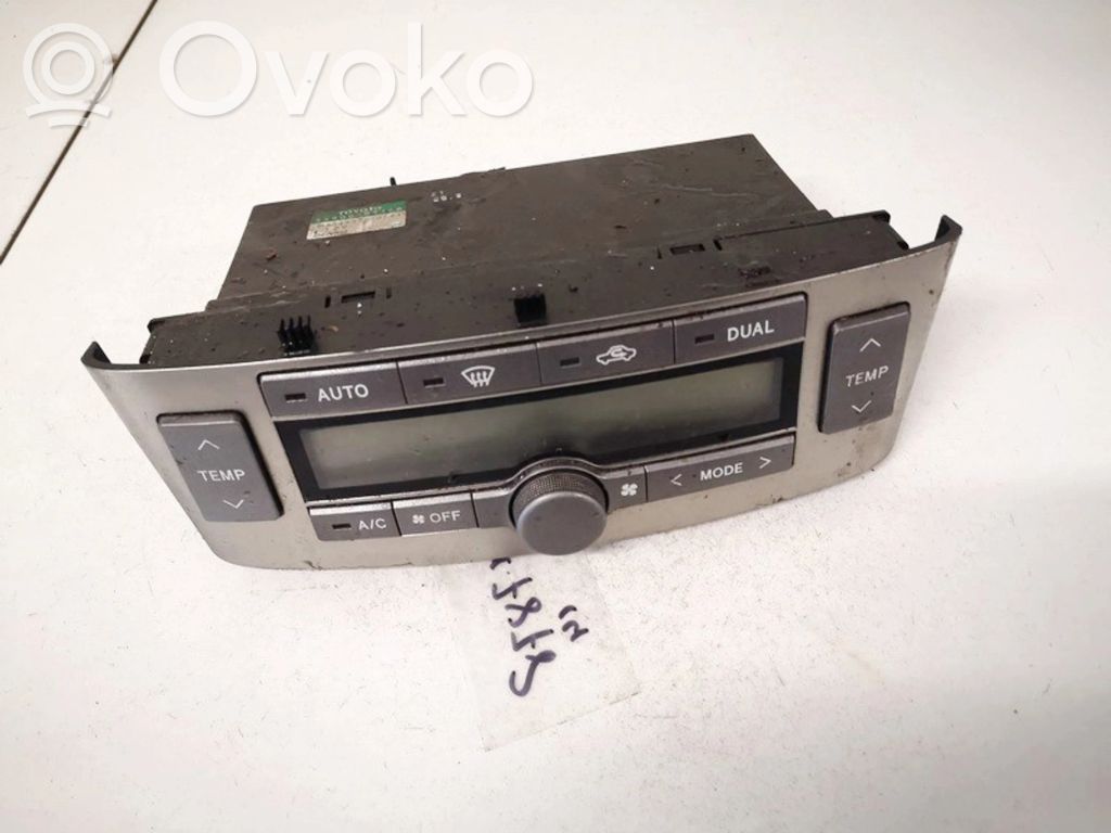 Toyota Avensis T250 Unitate control climatizare