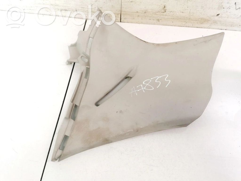 Mazda 2 Kita salono detalė 