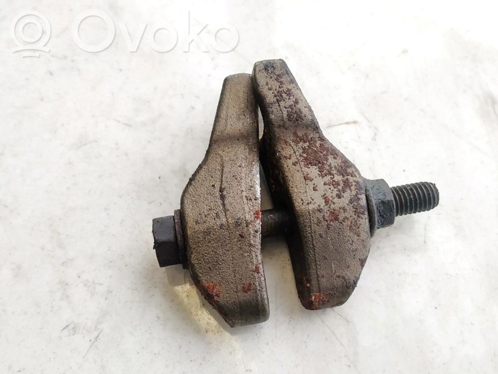 Hyundai i30 Bridă fixare injector 