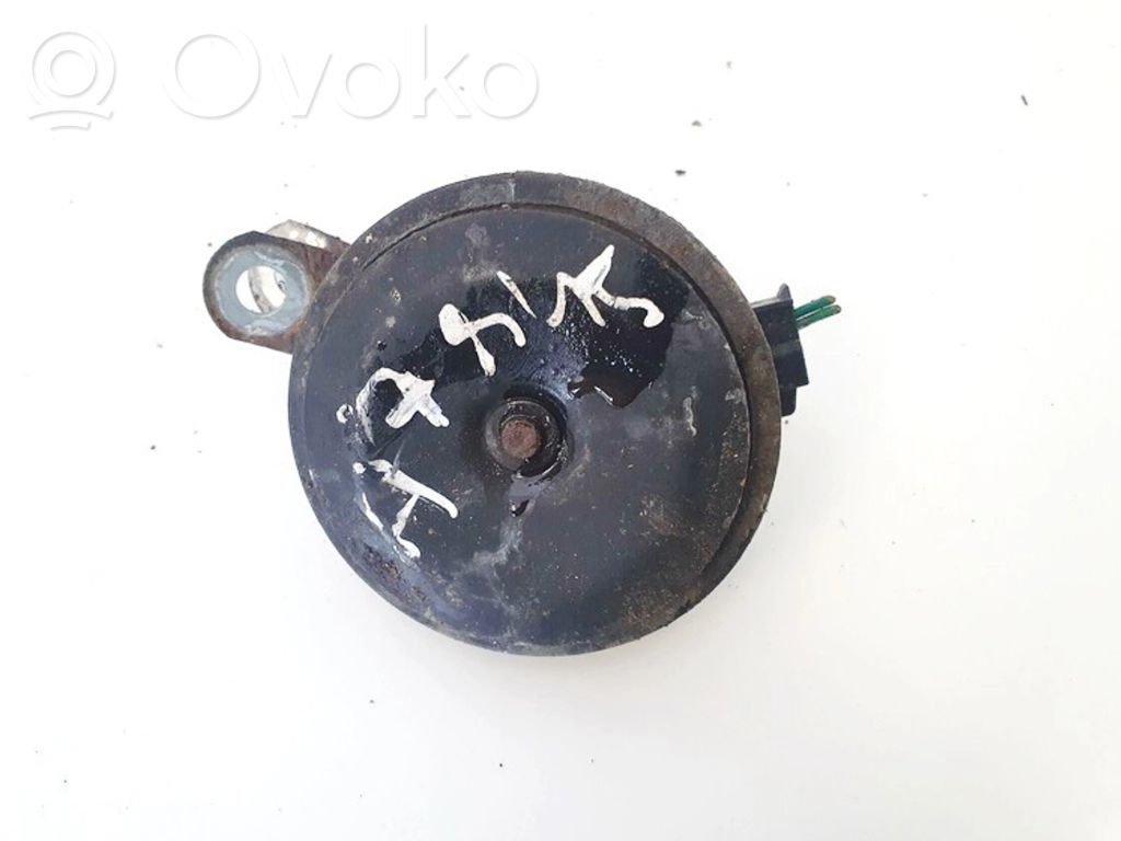 Toyota Avensis T250 Claxon