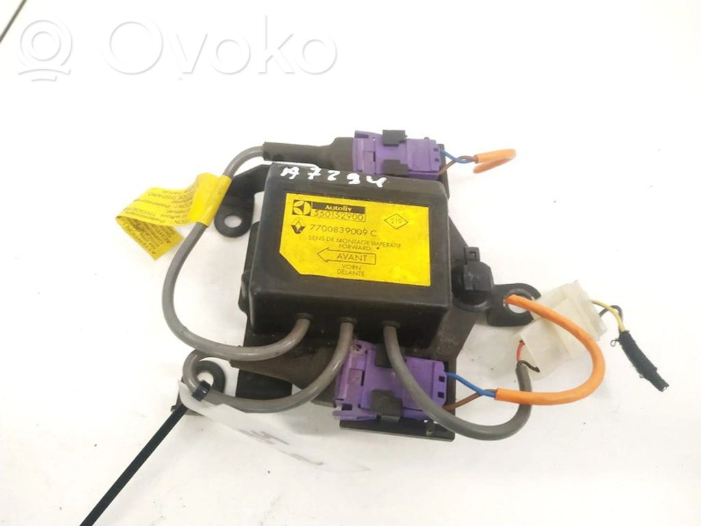 Airbag control unit/module   7700839009C,550152900,550152900,7700839009C