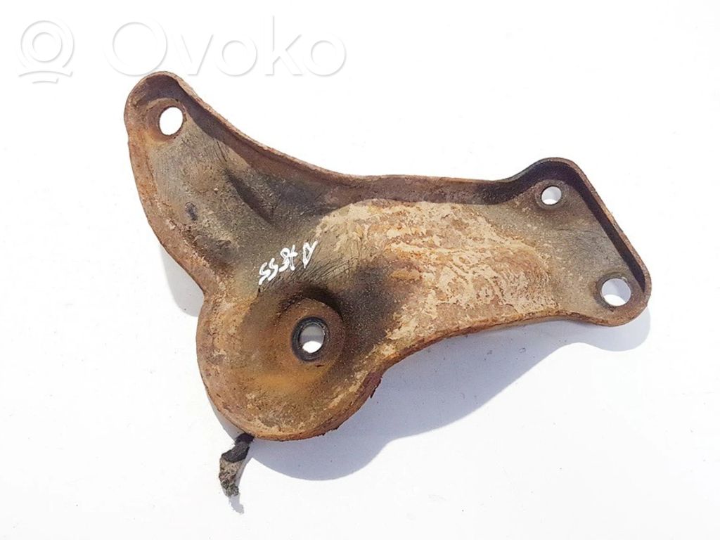 Soporte de montaje del motor (Usadas)