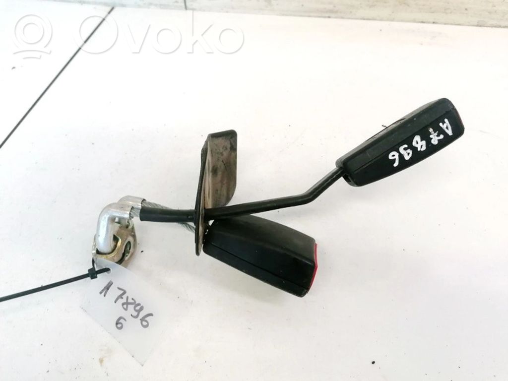 Audi A6 S6 C5 4B Fibbia della cintura di sicurezza posteriore 