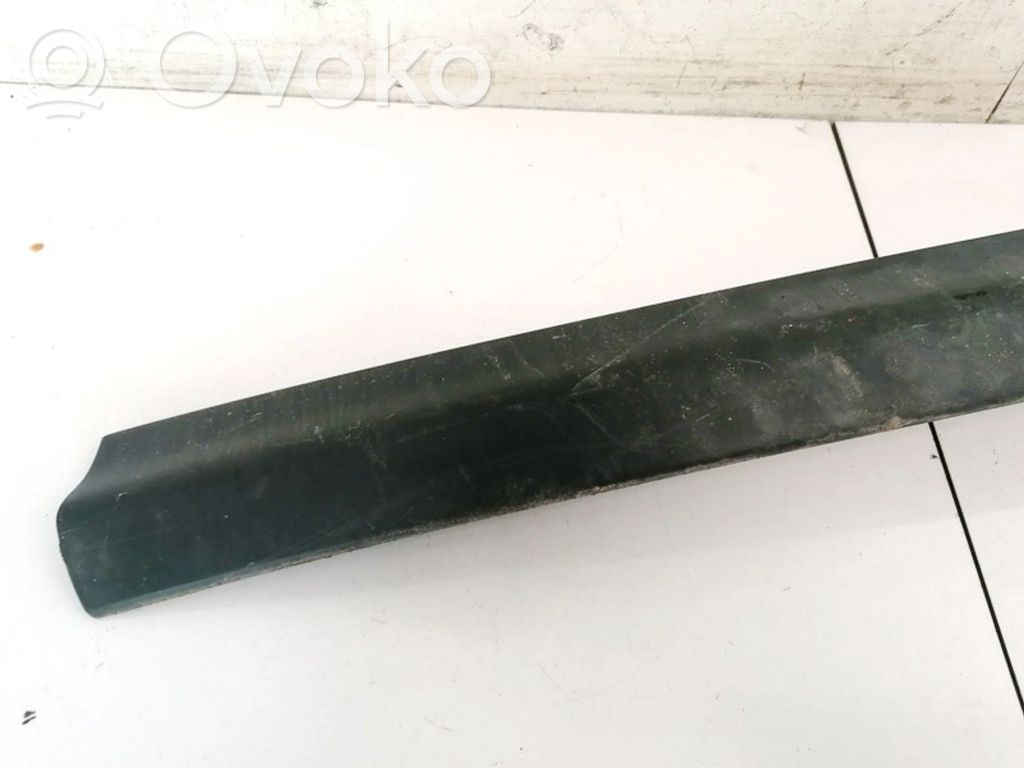 Opel Zafira A Ornament bară spate 