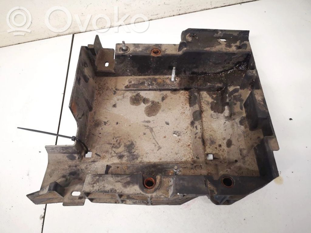 Support boîte de batterie   8200003065,8200003065