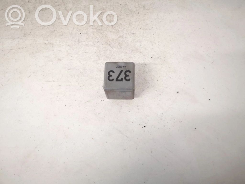 Inne przekaźniki   8D0951253A,V2134B52X301,8D0951253A,V2134B52X301
