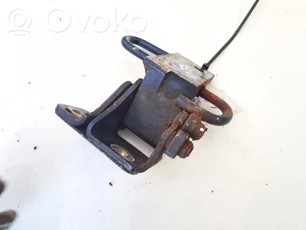 Skoda Octavia Mk1 (1U) Zawias dolny drzwi tylnych 