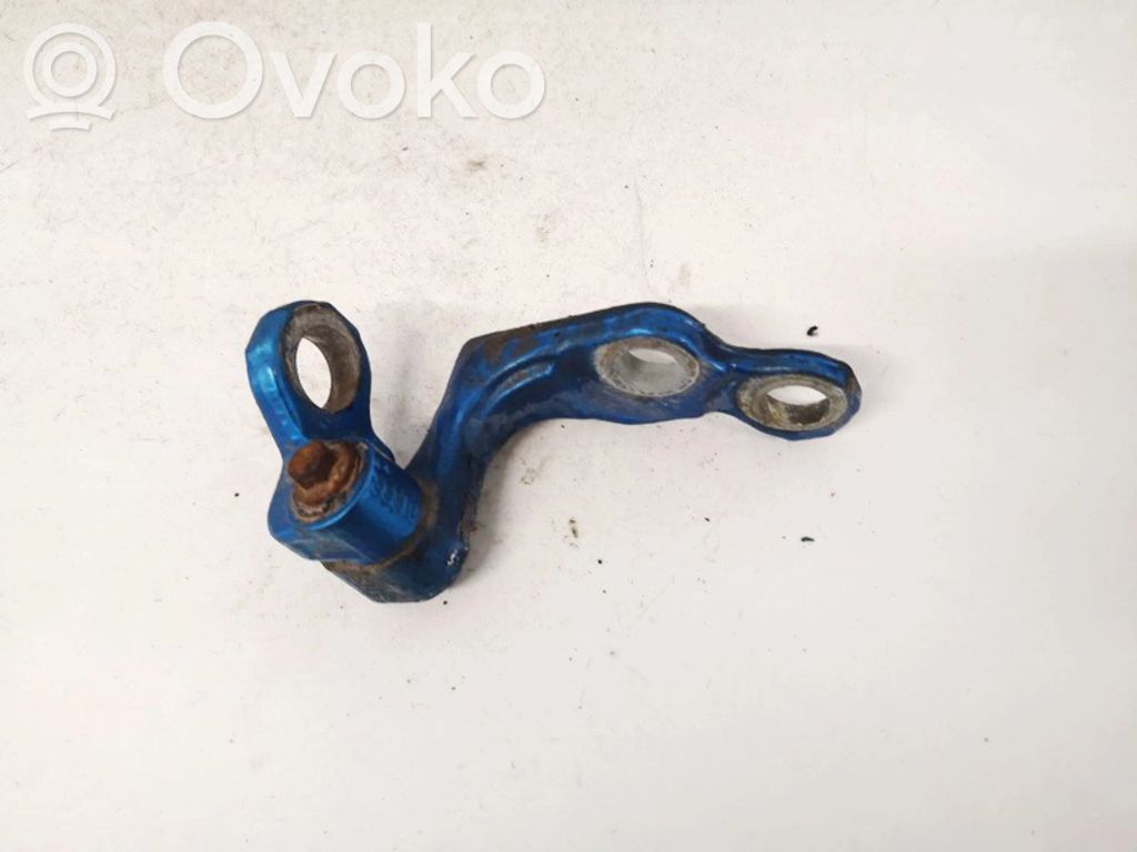 Ford Focus Takaoven alasarana