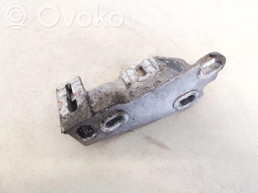 Engine mounting bracket   7M3199800A,7M3199800A