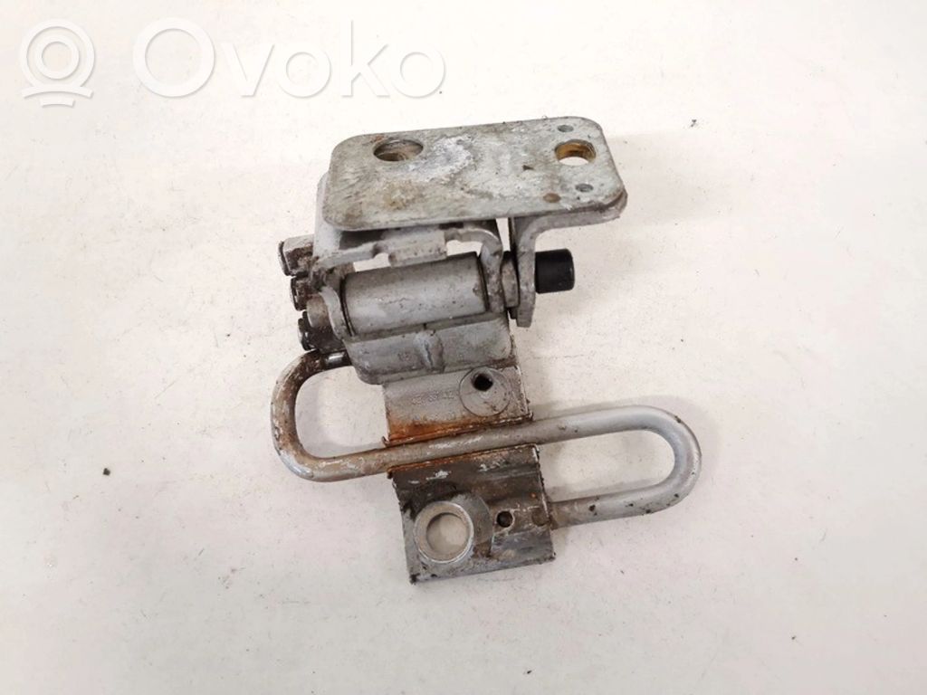 Audi A4 S4 B6 8E 8H Etuoven yläsarana 