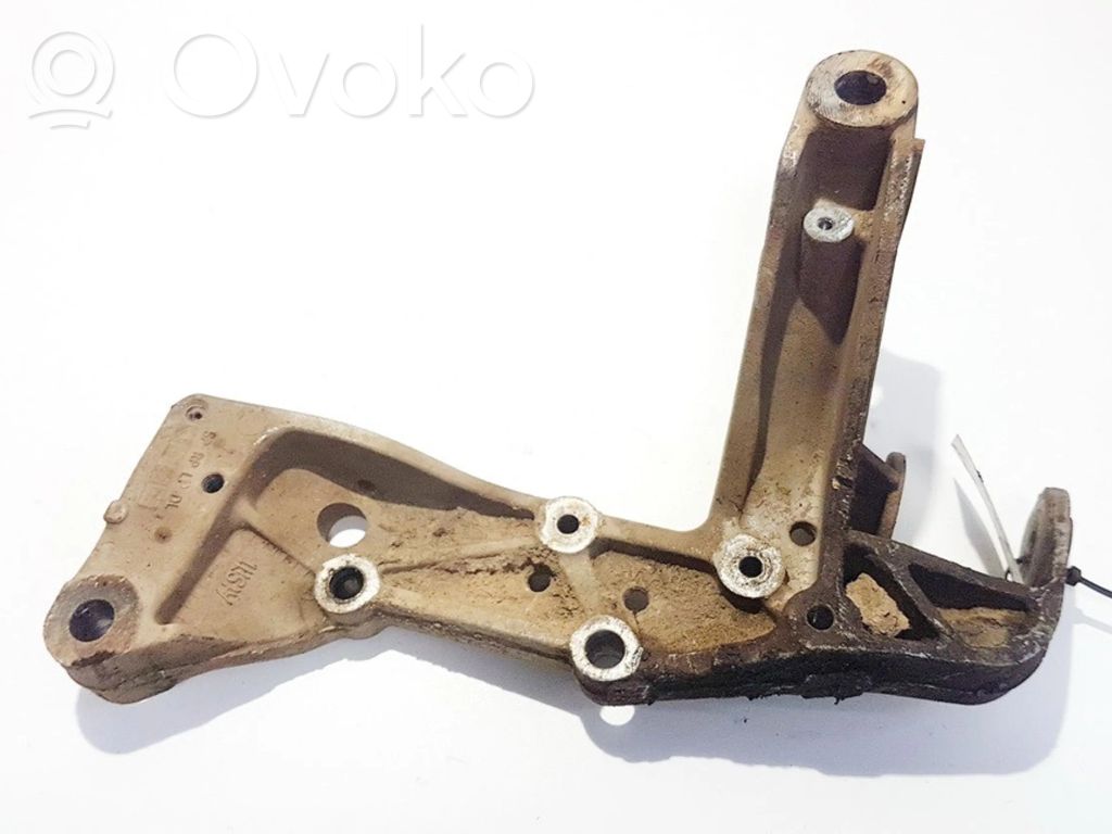 Volkswagen Touran I Braccio di controllo sospensione anteriore inferiore/braccio oscillante