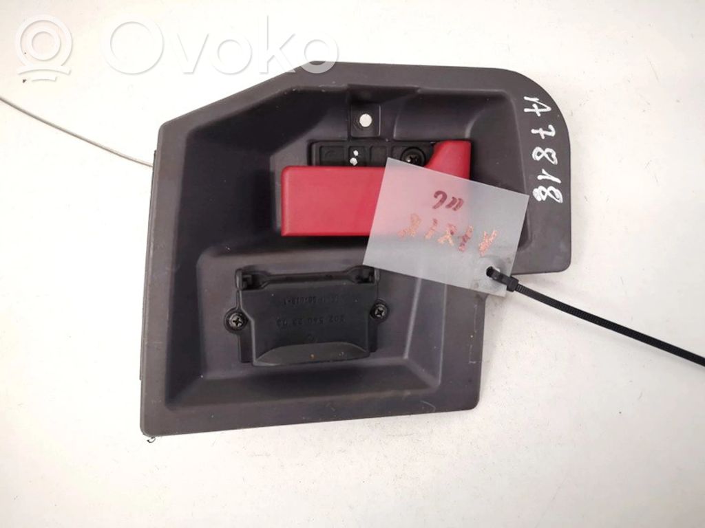 Mercedes-Benz A W168 Poignée, déverrouillage du capot moteur