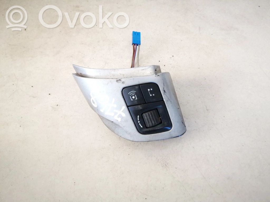 Audi A6 S6 C5 4B Przełącznik / Przycisk kierownicy 