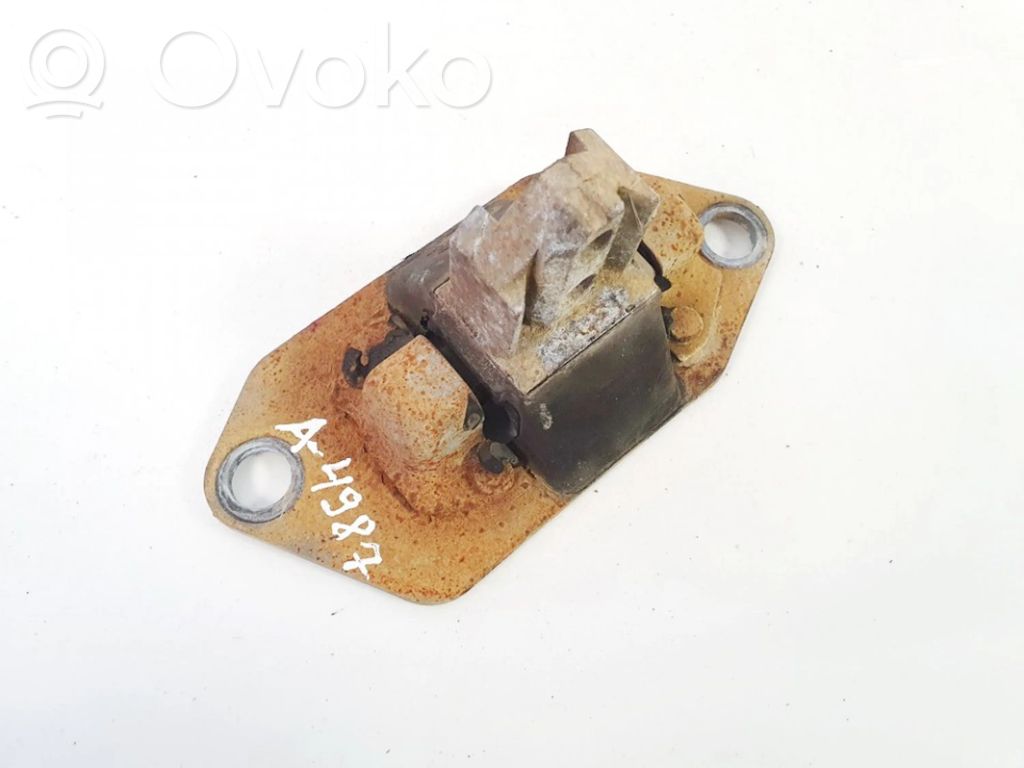 Supporto di montaggio del motore   30748811,30748811