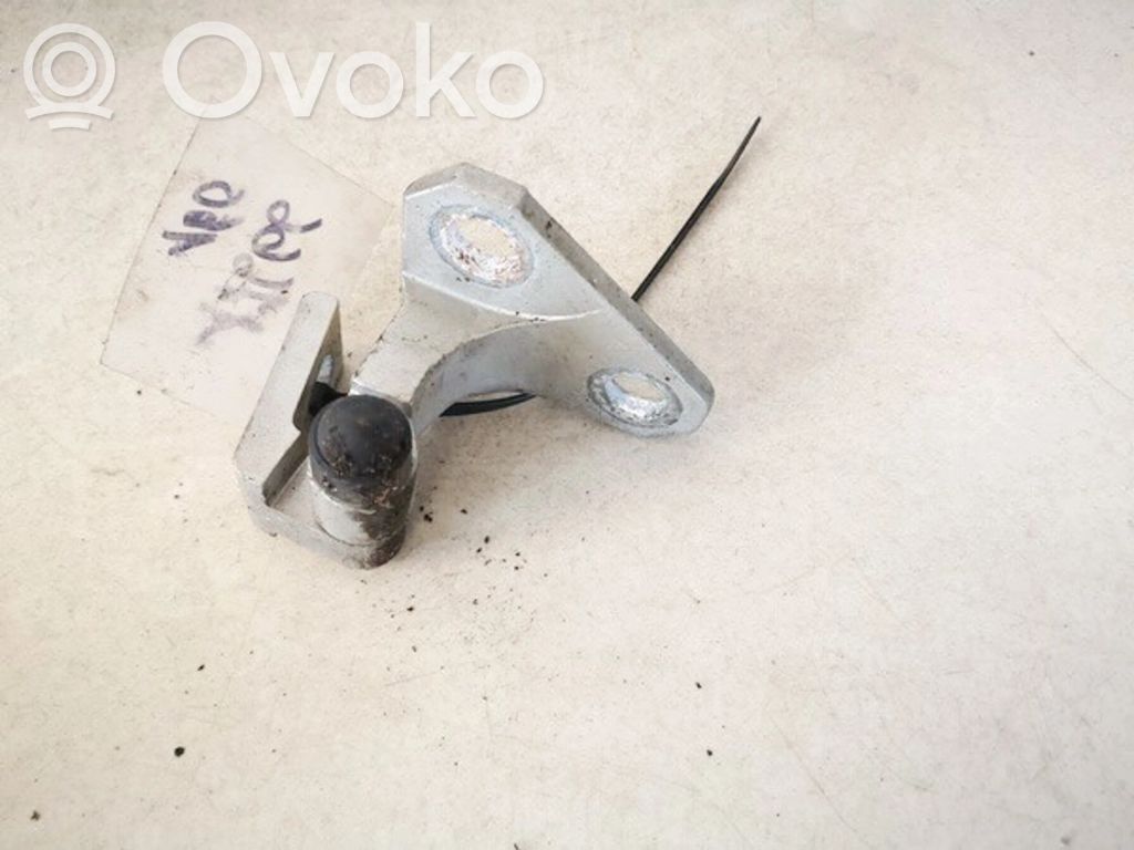Volkswagen PASSAT B6 Takaoven alasarana 