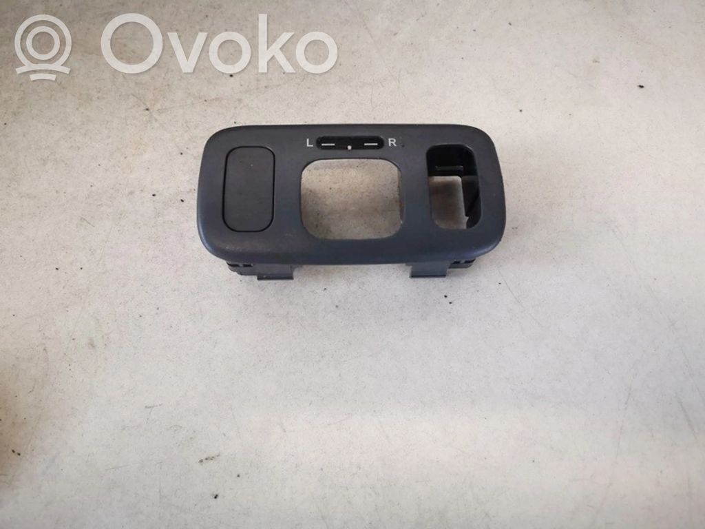 Toyota Yaris Altra parte interiore 