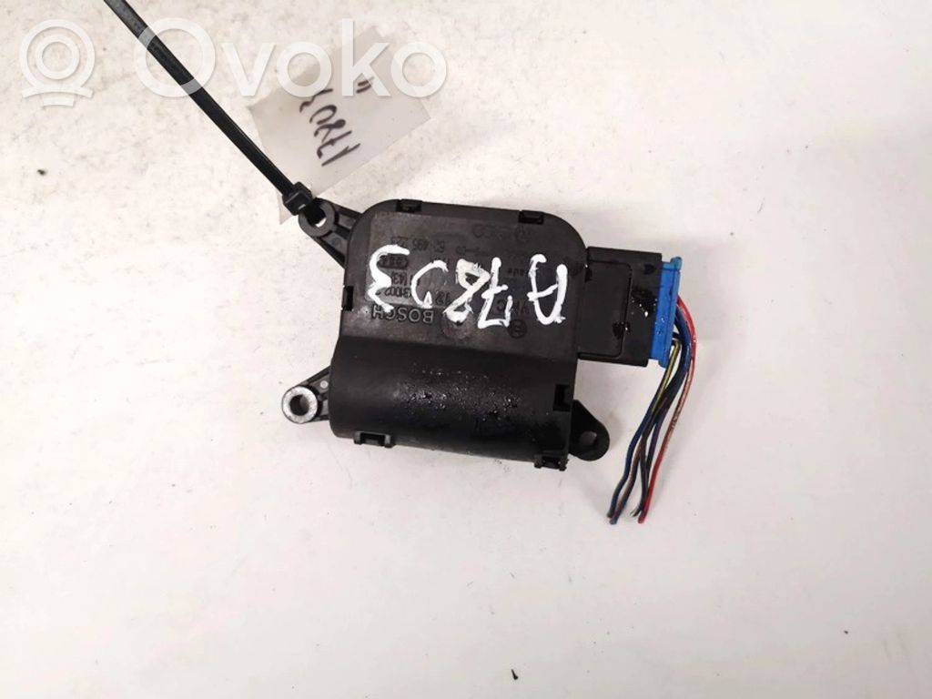 Volkswagen Touareg I Motor/actuator clapetă aer 