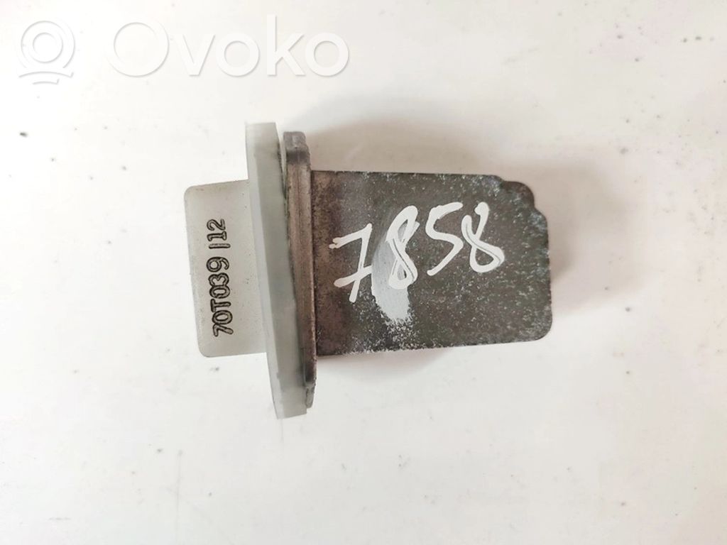 Nissan Qashqai Lämpöpuhaltimen moottorin vastus