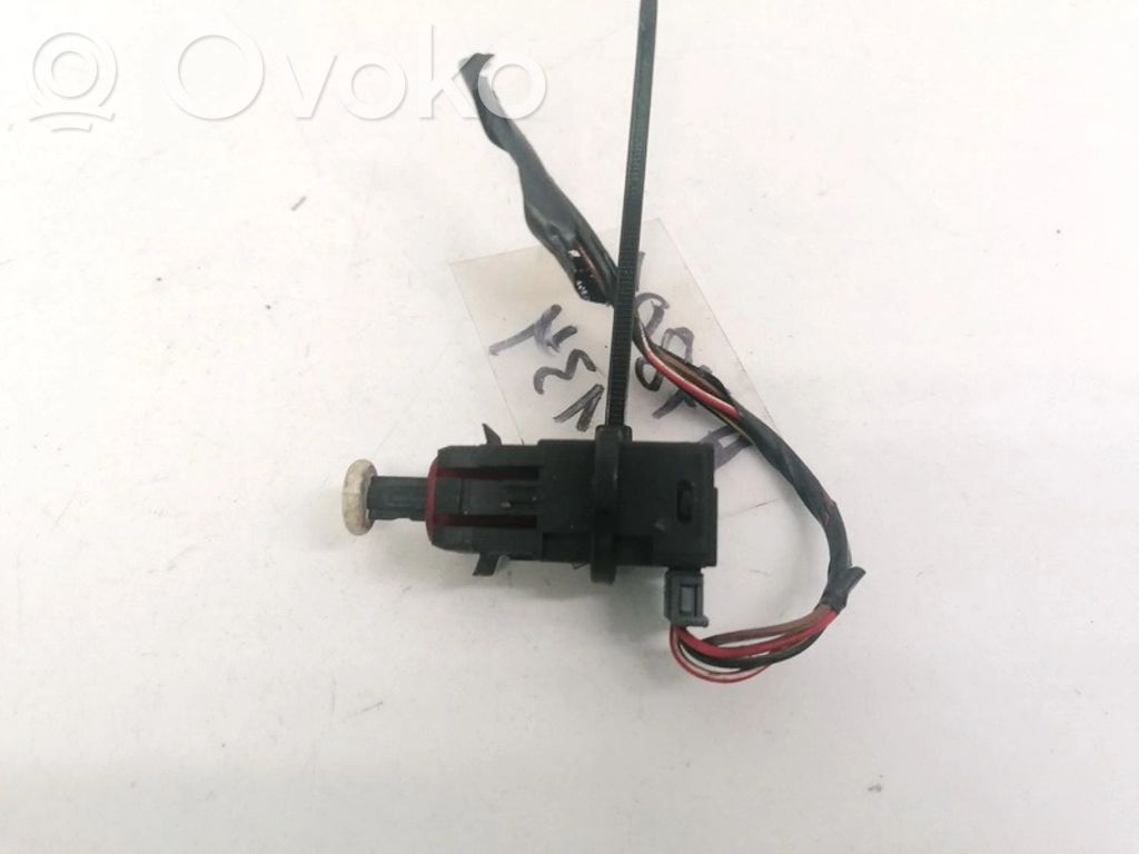 Opel Signum Czujnik pedału hamulca / stopu 