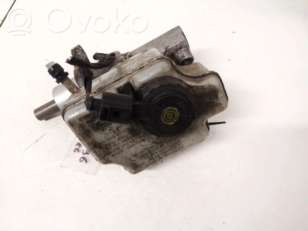 Volkswagen Golf V Zbiornik płynu hamulcowego 