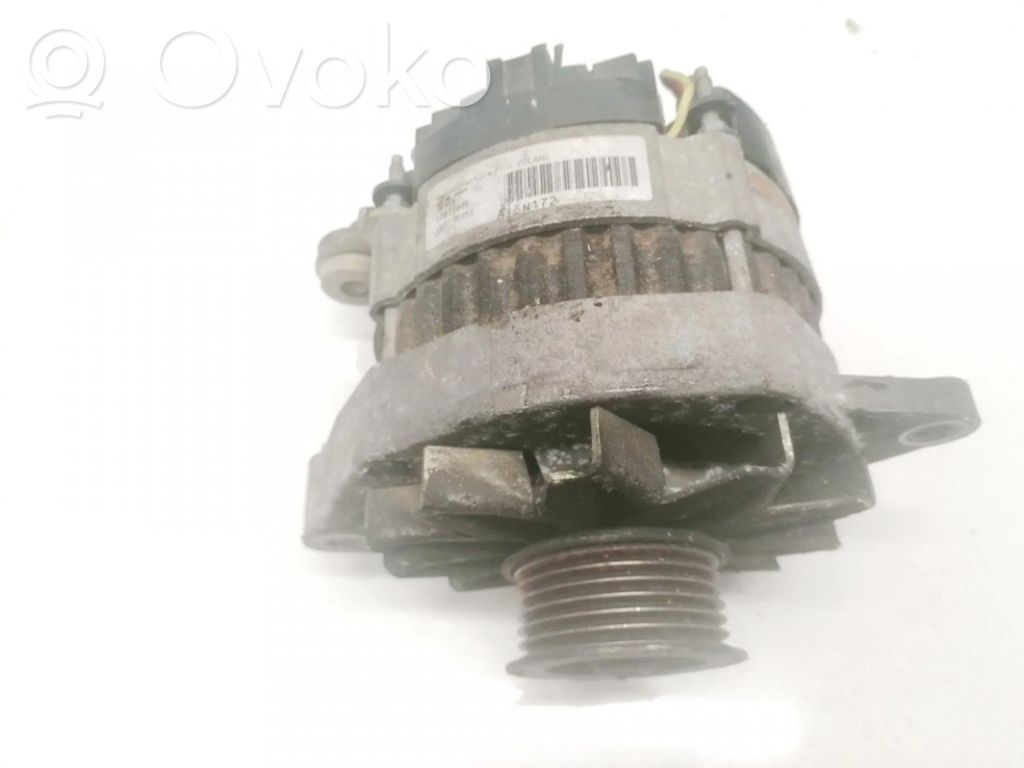 Renault 19 Alternador 