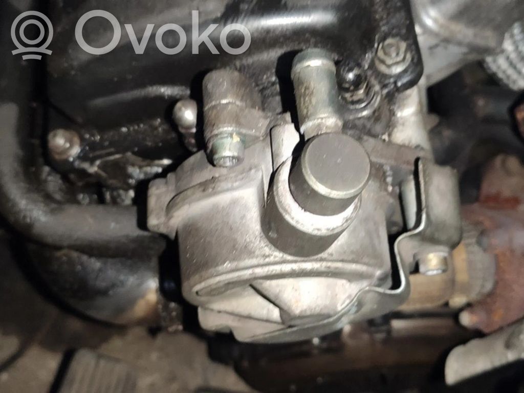 Audi A6 S6 C5 4B Pompa a vuoto 