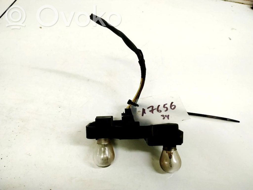 Saab 9-5 Suport becuri lampă spate 
