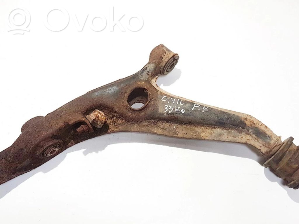 Honda Civic Basculă inferioară față 