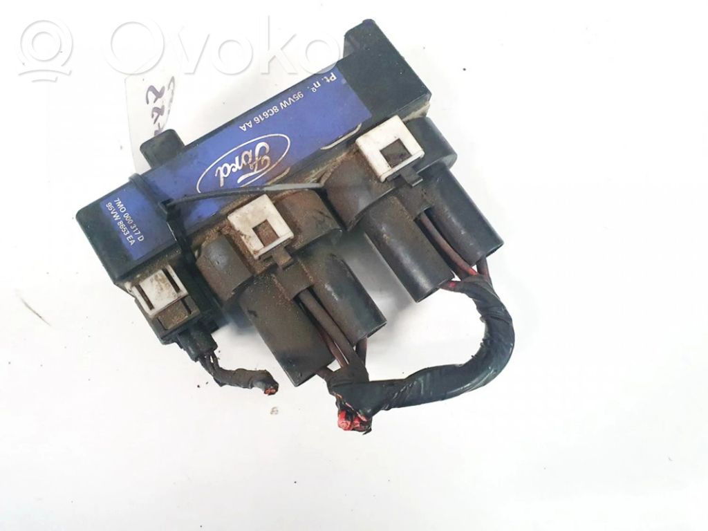 Releu ventilator lichid răcire   7M0000317D,95VW8C616AA,7M0000317D,95VW8C616AA