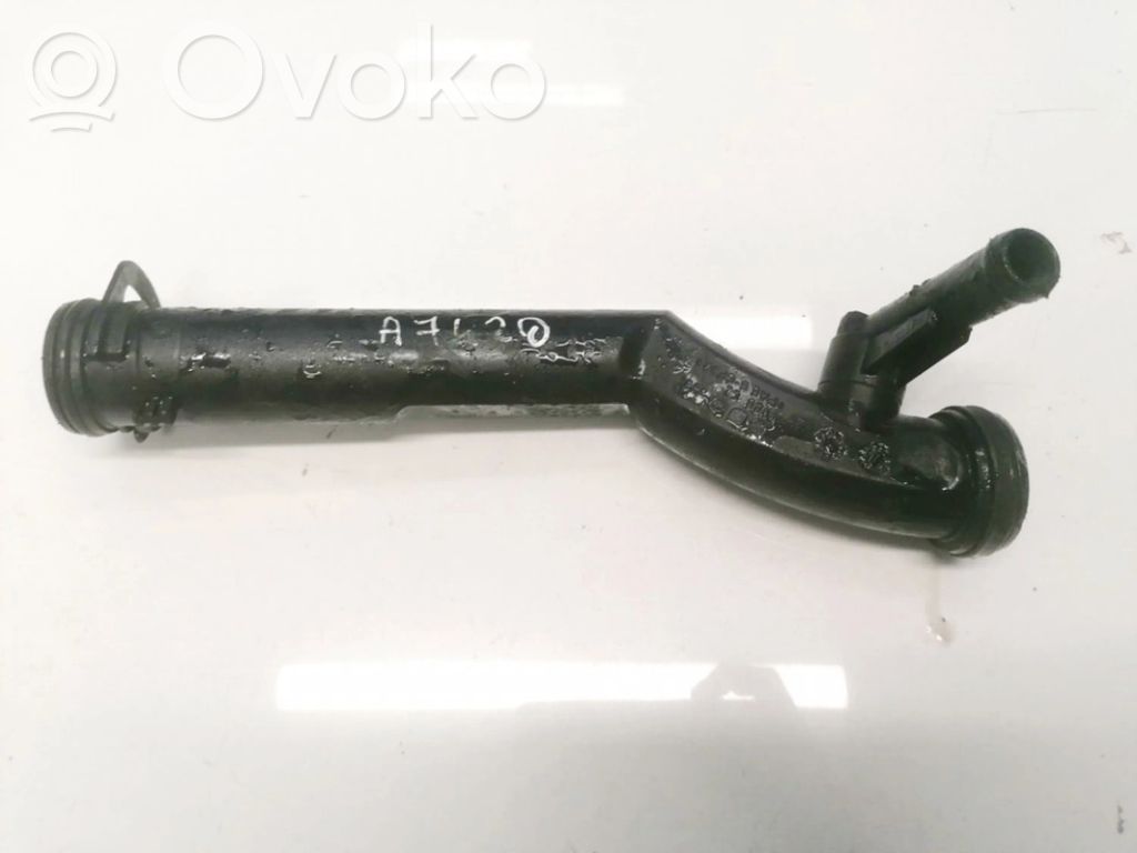 Volkswagen Fox Przewód / Wąż chłodnicy 