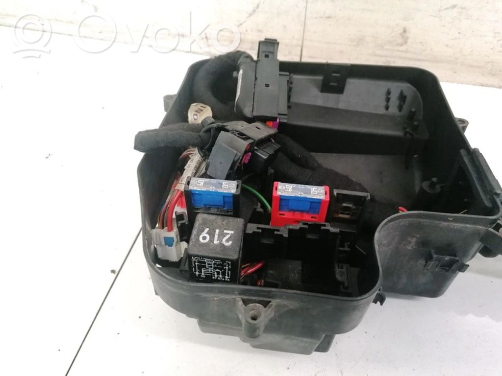 Skoda Superb B5 (3U) Boîte à fusibles 