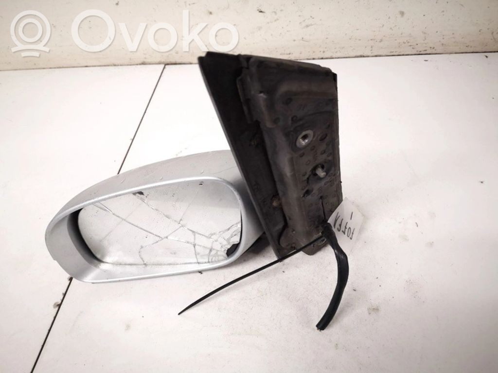Volkswagen Touran I Capac plastic oglindă exterioară