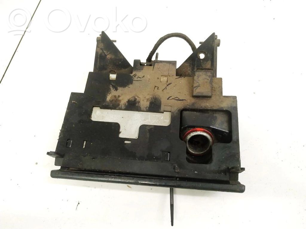 Audi 80 90 S2 B4 Posacenere auto 