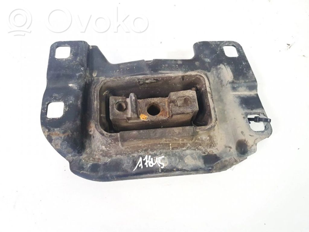 Volvo V50 Moottorin kiinnikekorvake 