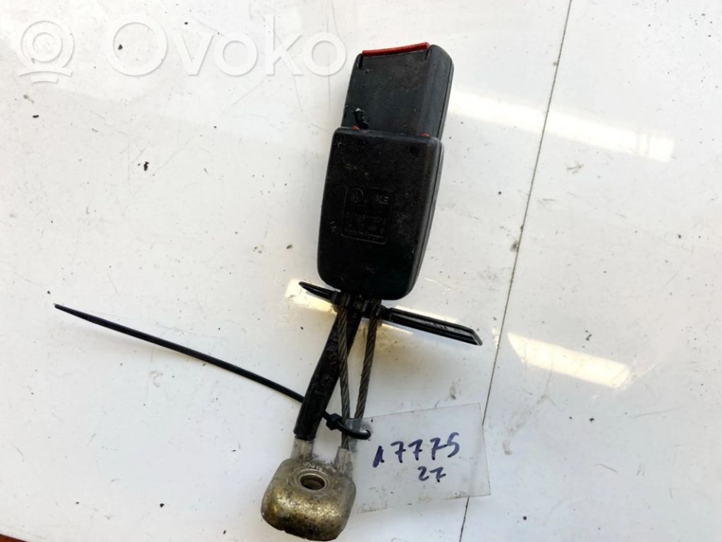 Volkswagen PASSAT B5 Închizătoare centură siguranță mijloc (spate)