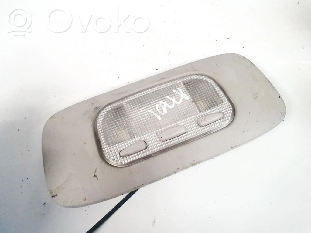 Peugeot 807 Luz del asiento delantero 