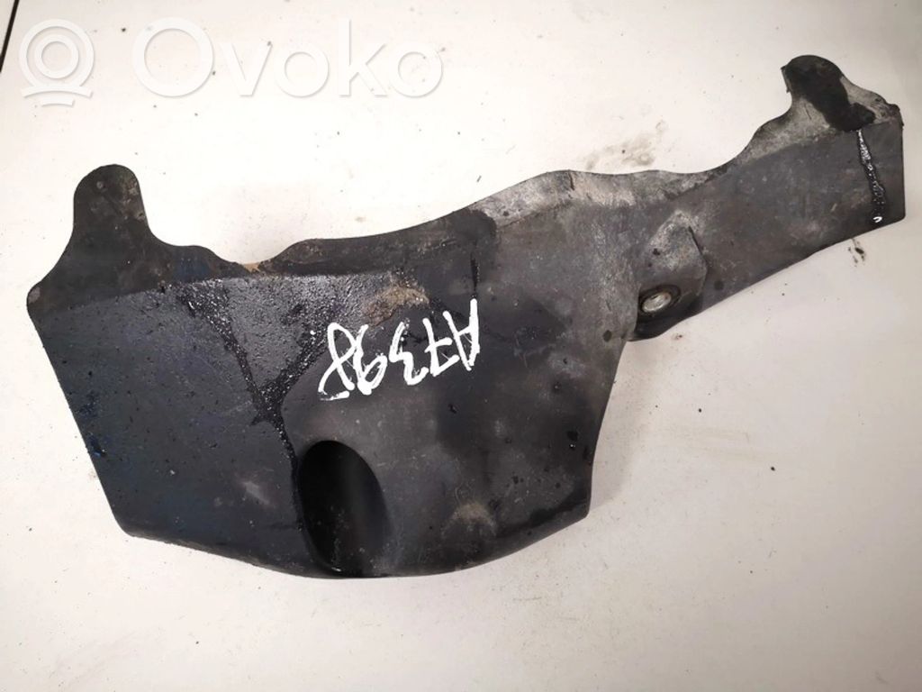 Toyota Avensis T270 Muu ulkopuolen osa 