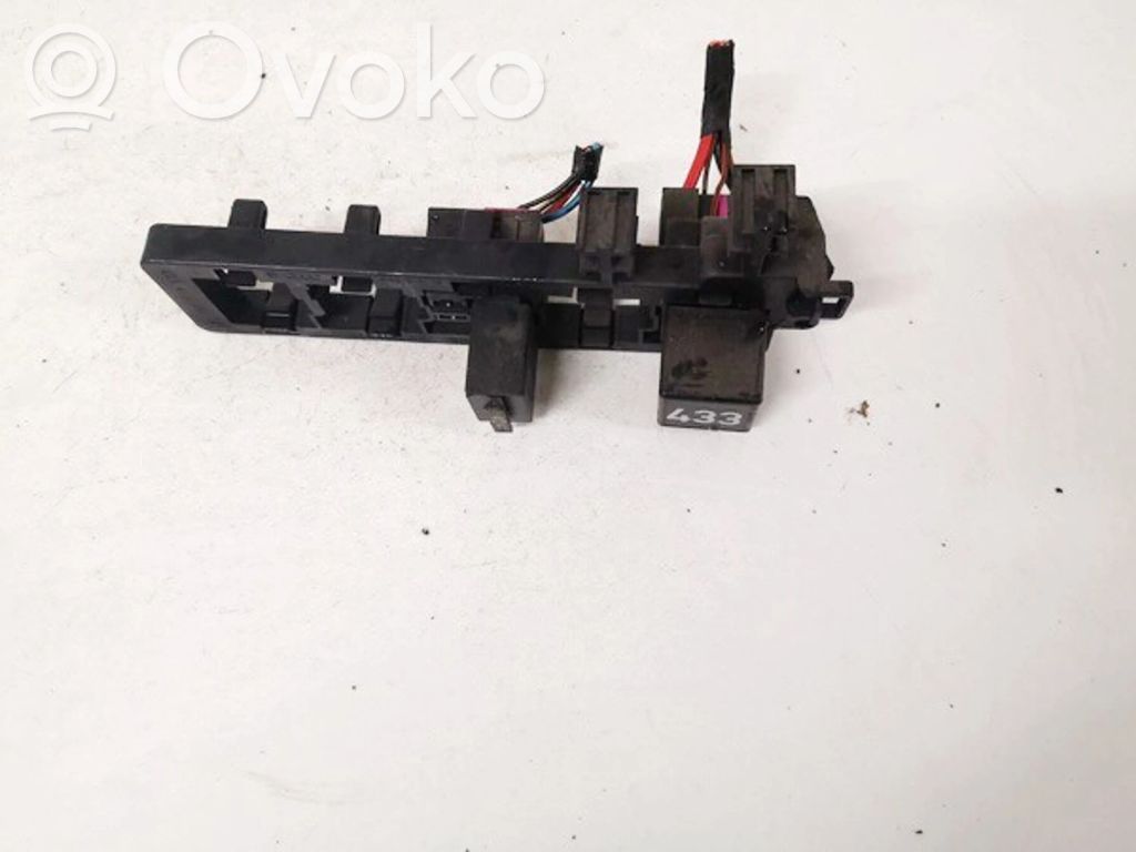 Volkswagen PASSAT B6 Set scatola dei fusibili